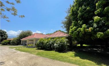 🌿 Casa campestre de lujo dentro de Santa Marta