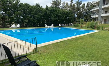 ALQUILER Departamento un dormitorio con jardín en Nordelta