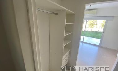 ALQUILER Departamento un dormitorio con jardín en Nordelta