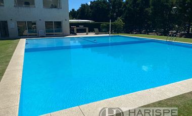 ALQUILER Departamento un dormitorio con jardín en Nordelta