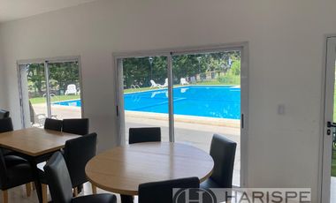 ALQUILER Departamento un dormitorio con jardín en Nordelta