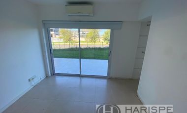 ALQUILER Departamento un dormitorio con jardín en Nordelta
