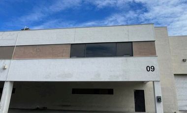 Rento Nave Industrial de 791 m² en Santa Rosa, Apodaca N.L