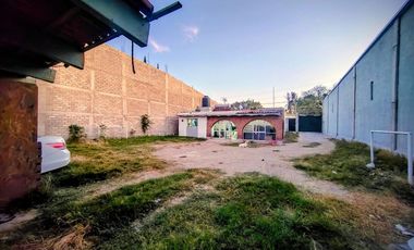 TERRENO CON OFICINAS EN RENTA EN COL EL MANTE