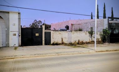 TERRENO CON OFICINAS EN RENTA EN COL EL MANTE