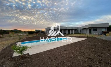Casa en Venta en LOMAS DE ROMERAL