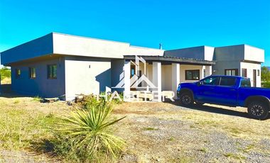 Casa en Venta en LOMAS DE ROMERAL