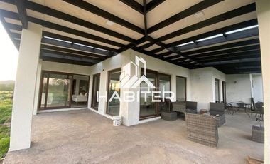 Casa en Venta en LOMAS DE ROMERAL