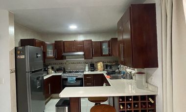 Casa en privada en Fraccionamiento con seguridad