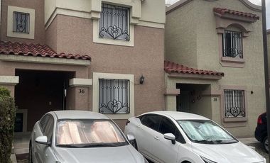 Casa en privada en Fraccionamiento con seguridad