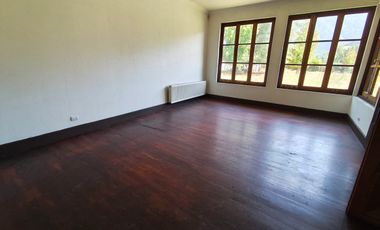 CASA CON 7 DORM. CON PISCINA SAN FERNANDO