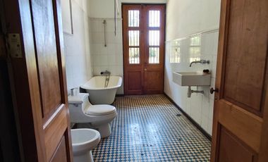 CASA CON 7 DORM. CON PISCINA SAN FERNANDO