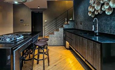 Arriendo AMOBLADO Hermosa Casa moderna en condominio