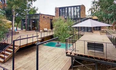 Arriendo AMOBLADO Hermosa Casa moderna en condominio