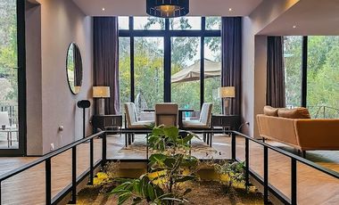 Arriendo AMOBLADO Hermosa Casa moderna en condominio