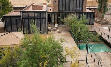 Arriendo AMOBLADO Hermosa Casa moderna en condominio