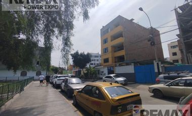 Venta de terreno en esquina de 495 m² en Santiago de Surco