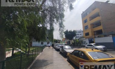 Venta de terreno en esquina de 495 m² en Santiago de Surco