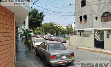 Venta de terreno en esquina de 495 m² en Santiago de Surco