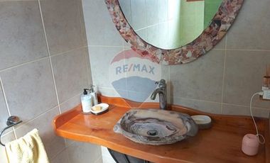 Casa sólida 5D 2B, quincho - CURACAVÍ