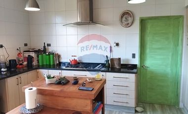 Casa sólida 5D 2B, quincho - CURACAVÍ