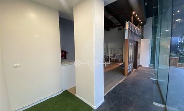 Local Comercial en Arriendo en Nueva Las Condes