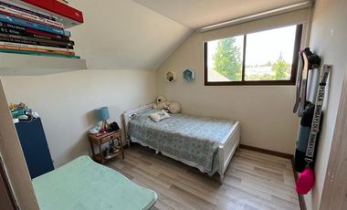 Casa en Arriendo en Condominio Los Poleros, Polo B, Machalí