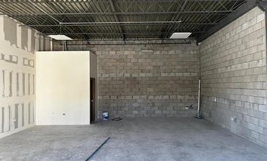 3 Locales Comerciales en Paseo de las Lilas I. Zona Sur de Ciudad Juárez.