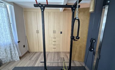 Casa remodelada con vigilancia 24/7 y espectacular vista