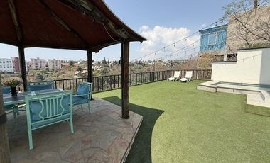 Casa remodelada con vigilancia 24/7 y espectacular vista