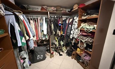 Casa remodelada con vigilancia 24/7 y espectacular vista