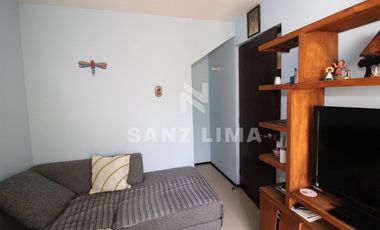 Senda Real: Iluminadisima casa con bello jardin y recamara en planta baja.