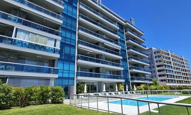 Alquiler Departamento de 2 ambientes amoblado con cochera en edificio Delta 8 Nordelta de categoria