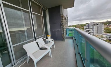 Alquiler Departamento de 2 ambientes amoblado con cochera en edificio Delta 8 Nordelta de categoria