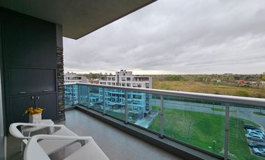 Alquiler Departamento de 2 ambientes amoblado con cochera en edificio Delta 8 Nordelta de categoria