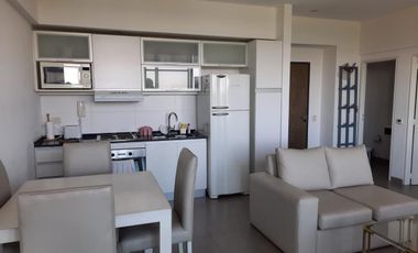 Alquiler Departamento de 2 ambientes amoblado con cochera en edificio Delta 8 Nordelta de categoria