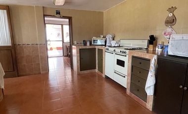 Casa en venta con 2 locales y departamento independiente en Pentecostés Texcoco