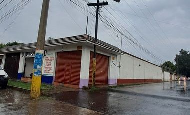 Casa en venta con 2 locales y departamento independiente en Pentecostés Texcoco