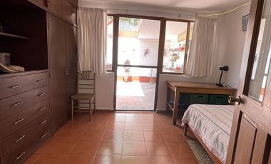 Casa en venta con 2 locales y departamento independiente en Pentecostés Texcoco