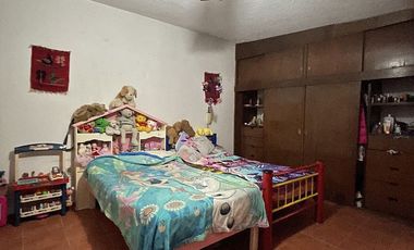 Casa en venta con 2 locales y departamento independiente en Pentecostés Texcoco