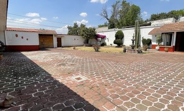 Casa en venta con 2 locales y departamento independiente en Pentecostés Texcoco