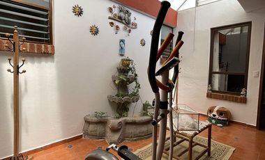 Casa en venta con 2 locales y departamento independiente en Pentecostés Texcoco