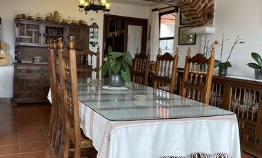 Casa en venta con 2 locales y departamento independiente en Pentecostés Texcoco