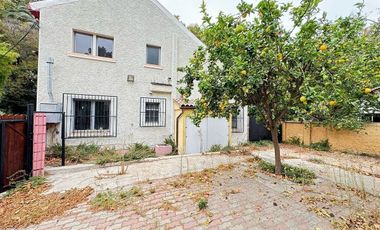Vende Dos Casas Espectaculares Independiente  Miraflores