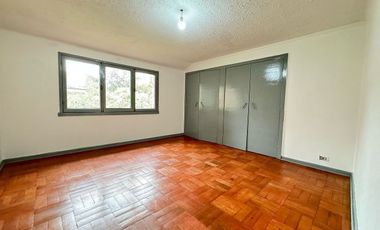 Vende Dos Casas Espectaculares Independiente  Miraflores