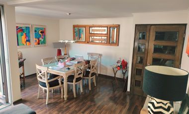 SE ARRIENDA CASA 4D 3B VITACURA