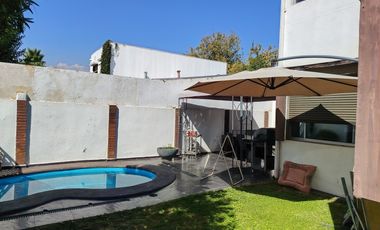 SE ARRIENDA CASA 4D 3B VITACURA