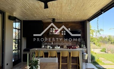 FABULOSA CASA NUEVA EN EXCLUSIVO CONDOMINIO PIEDRA ROJA