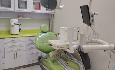 ALQUILER CONSULTORIO ODONTOLÓGICO EQUIPADO en SANTA BEATRIZ