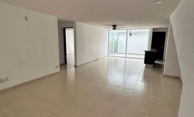 Excelente Departamento en renta, plant baja en Juriquilla Santa Fe, Querétaro